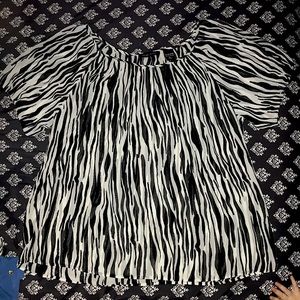 New York and Co blouse Size Large